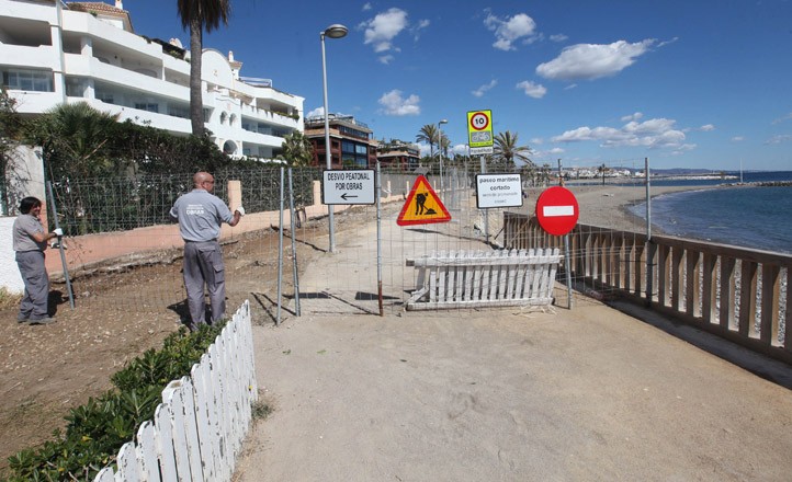 El tramo dañado del paseo marítimo se reparará antes de Semana Santa
