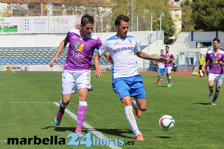 El Marbella FC merece más en la derrota ante el Real Jaén (0-1)