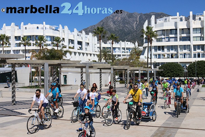 Marbella ByCivic se echa a la calle en favor del Plan de la Bicicleta