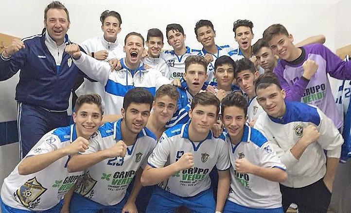 El cadete de Los Compadres puede lograr este domingo el ascenso