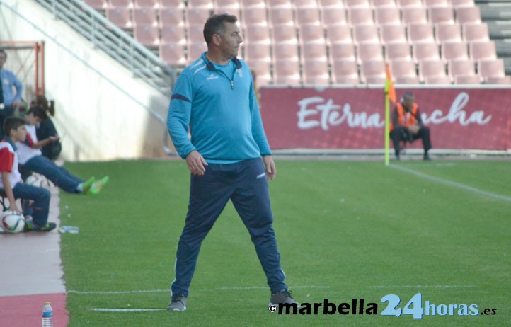 El Marbella FC anuncia la salida de Loren a tres jornadas del final