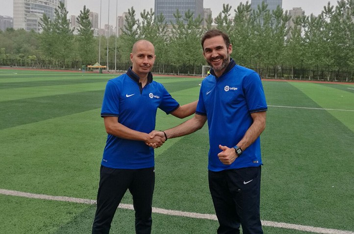 Duelo de banquillos marbellíes en el fútbol chino en busca de la final