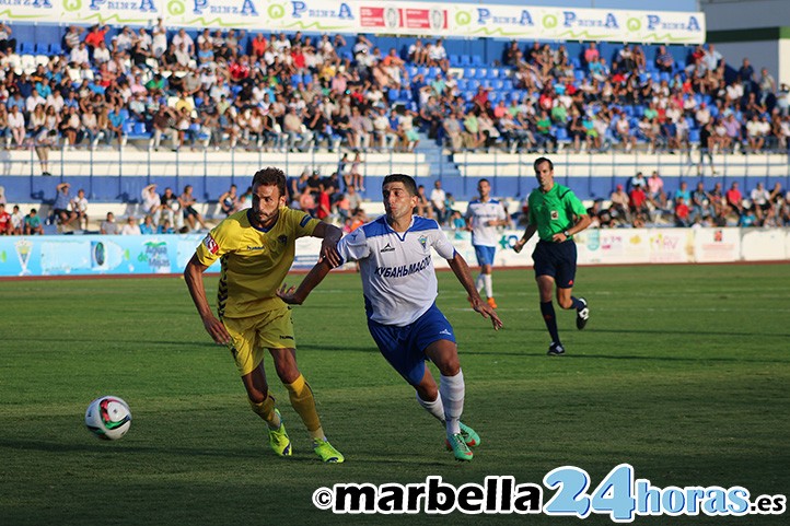 El Marbella recibe el respaldo de la ciudad con la venta de mil entradas