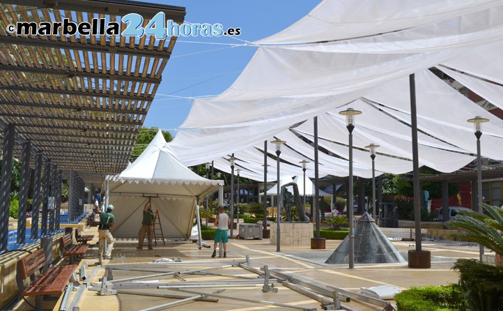 Marbella respira ya ambiente de feria en el centro de la ciudad