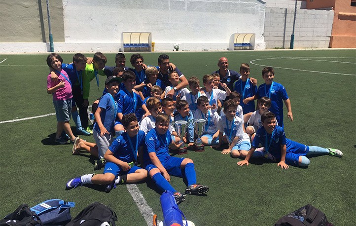 El Marbella Paraíso conquista el III Memorial López Púa en Tarifa