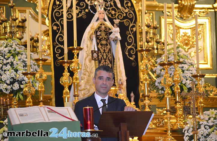 José Bernal emociona en un sentido pregón a la Virgen del Carmen