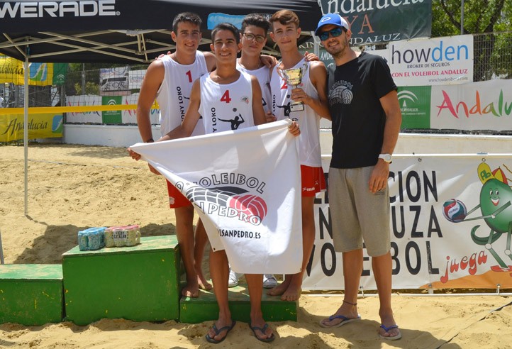 El CV San Pedro acaba tercero en el Andaluz de voley playa cadete