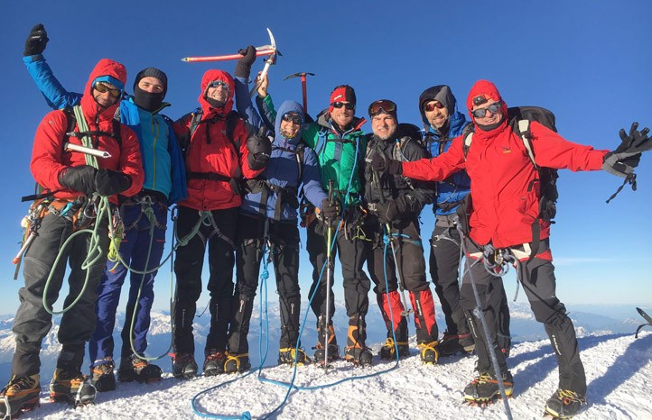 Seis montañeros de Marbella alcanzan la cima del Mont Blanc