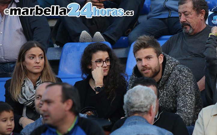 Illarramendi, espectador de lujo en el partido entre Marbella y Jaén