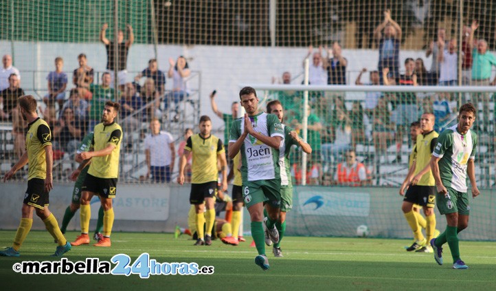 El ex del Marbella Airam Benito se destapa como goleador en Mancha Real