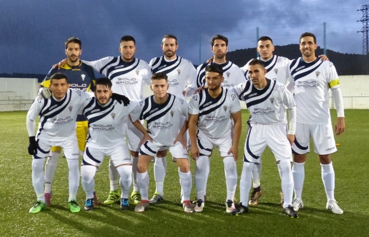 El Atlético Marbella encaja ante el Archidona la primera derrota (3-1)
