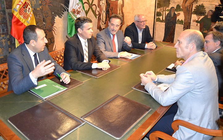 La Junta anuncia la construcción de la pasarela sobre la carretera de Ronda