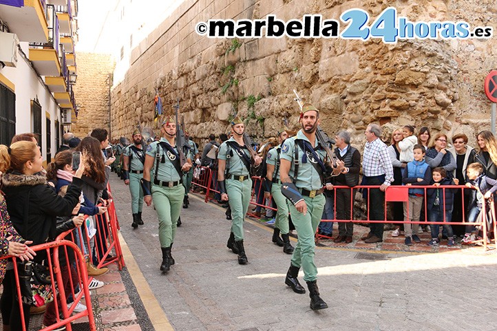 El Nazareno brilla radiante en su gran día en Marbella acompañado por la Legión