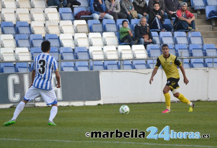 Carlos Julio suma los tres puntos en el Trofeo Moñi al mejor del Marbella FC