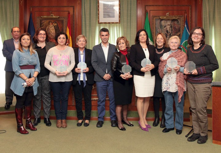 Marbella reconoce la labor de seis asociaciones de mujeres del municipio