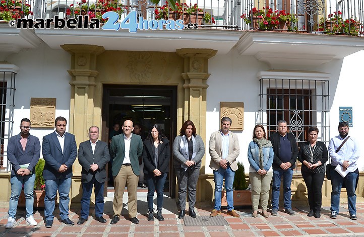 Minuto de silencio en Marbella por las víctimas del atentando en Londres 
