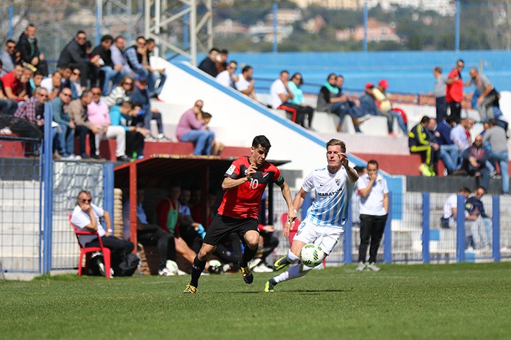 El San Pedro acaricia el empate (2-3) con diez tras ir perdiendo 0-3