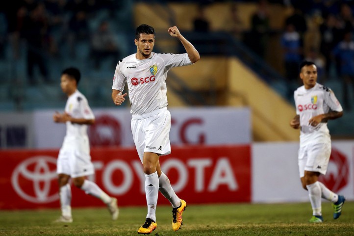Álvaro Silva culmina su regreso con un gol en el empate del Hanoi