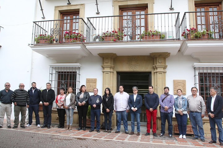 Minuto de silencio por el trabajador fallecido en accidente laboral
