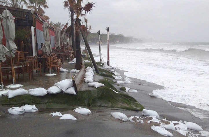 Marbella quiere para las playas el modelo del ambulatorio de San Pedro