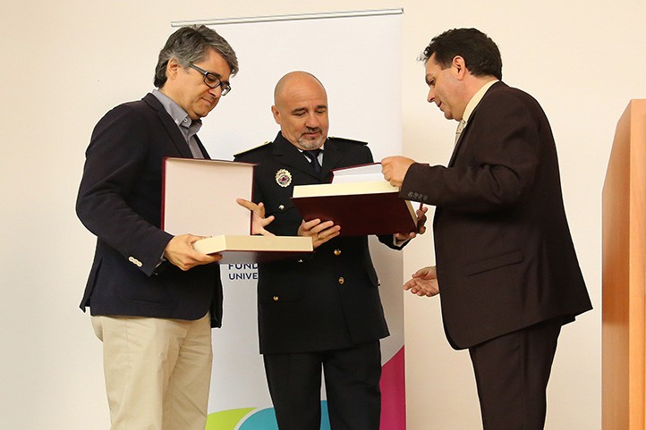 La UMA reconoce la labor formativa de Bomberos y Protección Civil de Marbella