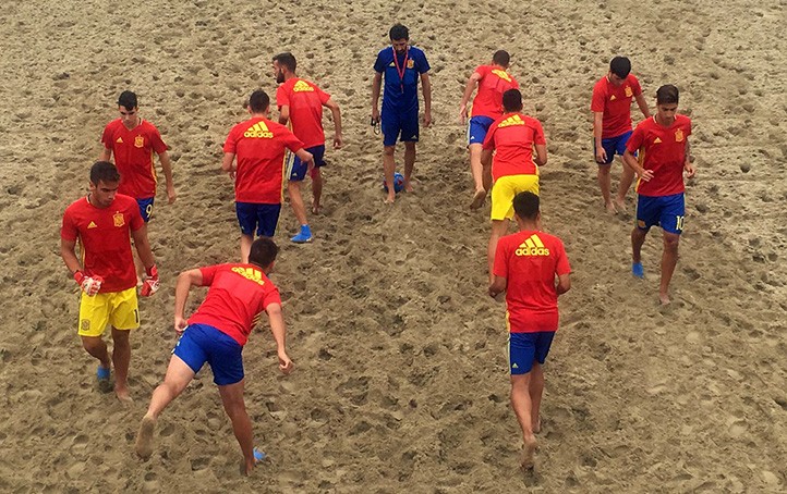 Buen debut de Juanma Martín como segundo entrenador de España sub-21