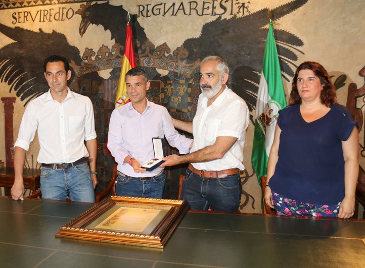 Marbella dará al bulevar de Arroyo Primero el nombre de Pablo Ráez