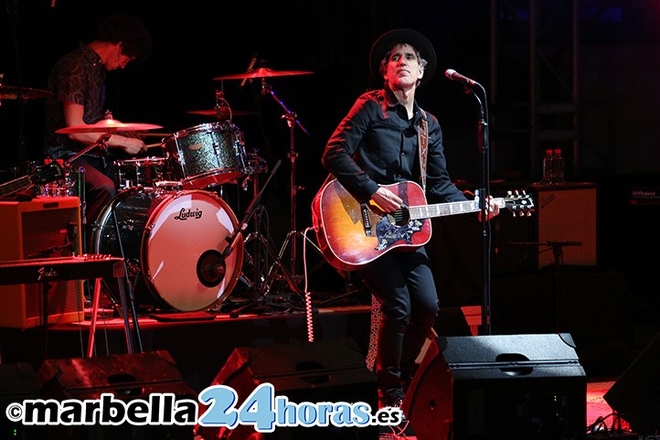 Mikel Erentxun presenta en Marbella su último trabajo en un concierto íntimo