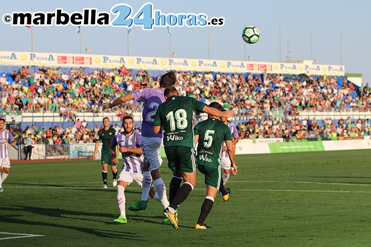 Betis y Valladolid empatan (1-1) en un Municipal con 1.500 espectadores