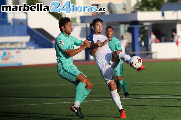 El Marbella FC se ve superado con claridad por un Granada muy serio (0-4)