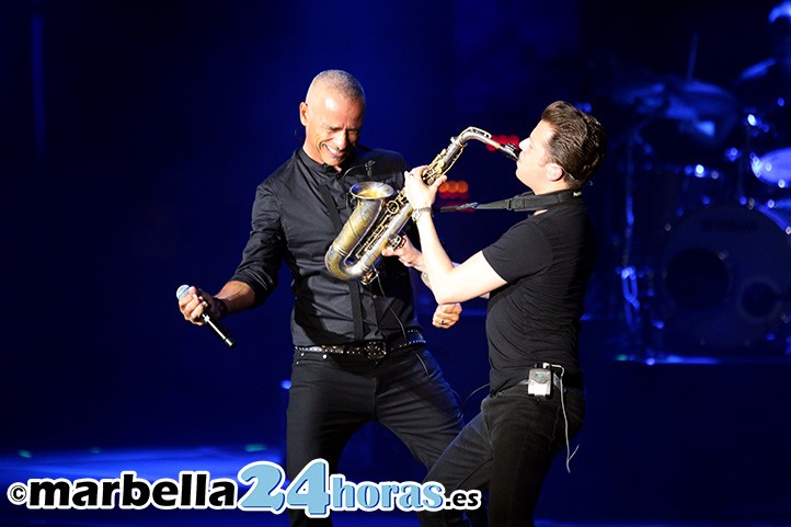 Eros Ramazzotti muestra su versión más enérgica para desatarse en Marbella