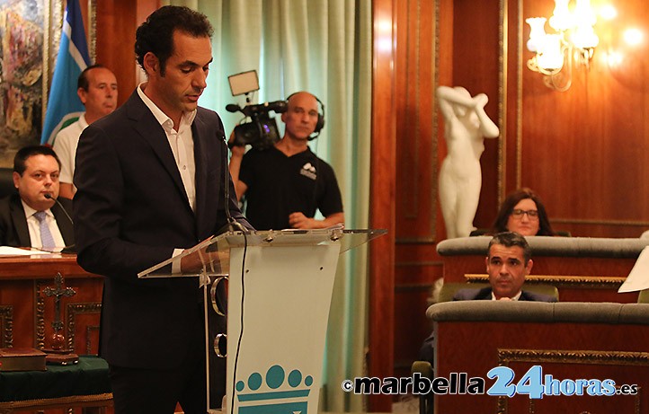 Díaz (IU) acusa a OSP de "golpismo, indecencia y falta de ética" 