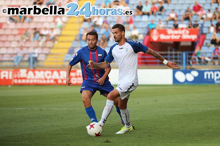 El lateral rumano Razvan suma los tres puntos del Trofeo Moñi-M24H