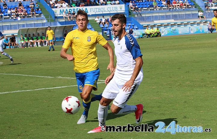 El Marbella FC hace del Municipal un fortín y gana a Las Palmas Atlético (2-1)