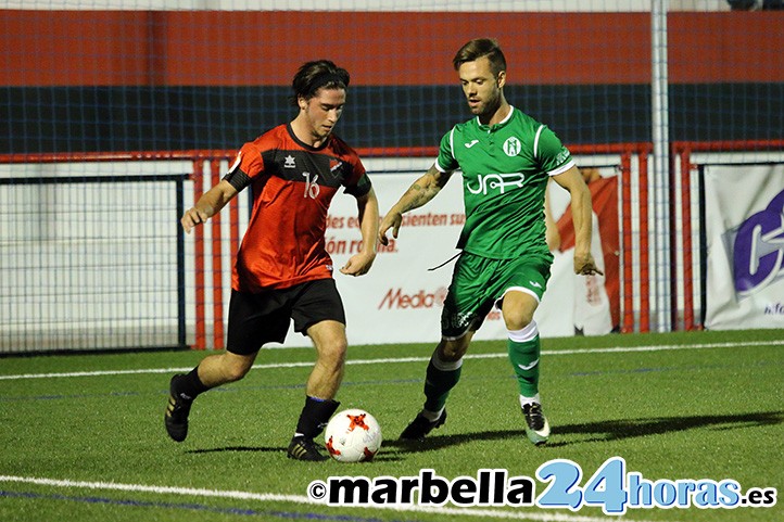 El San Pedro suma ante el Mancha Real su segunda victoria consecutiva (1-0)