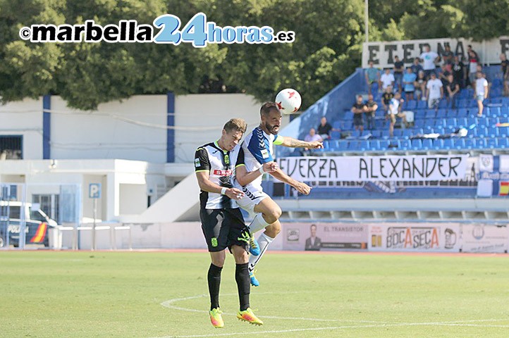 El Marbella FC sigue imbatible en casa y también gana al Cartagena (1-0)