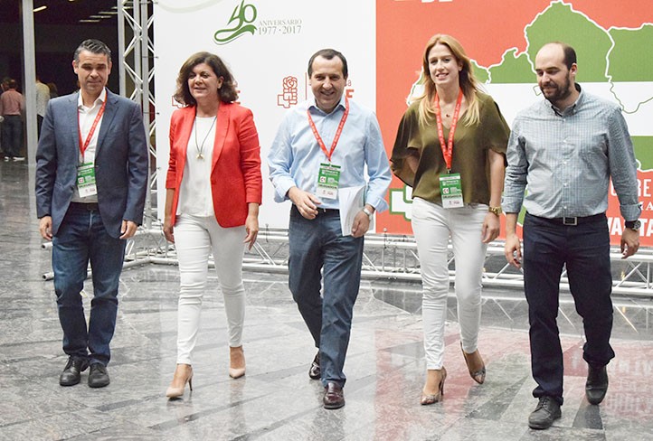 Ruiz Espejo releva a Heredia y nombra a Bernal presidente del PSOE malagueño
