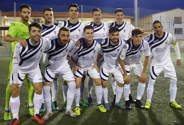 El Atlético Marbella cae derrotado ante el líder Churriana (2-0)