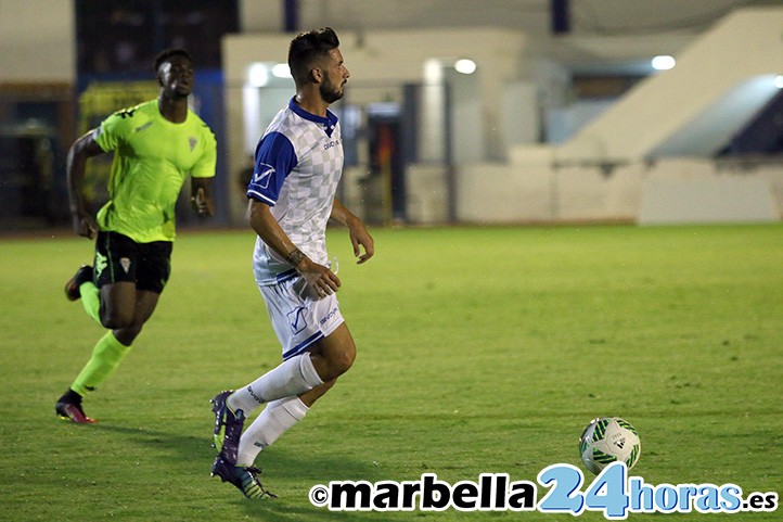 El Marbella FC no conoce la derrota ante el filial cordobesista