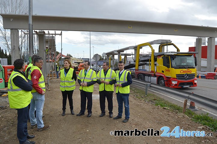 La pasarela peatonal en San Pedro se prevé que esté lista en abril