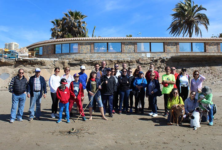 IU organiza una ruta para conocer los efectos del temporal en las playas