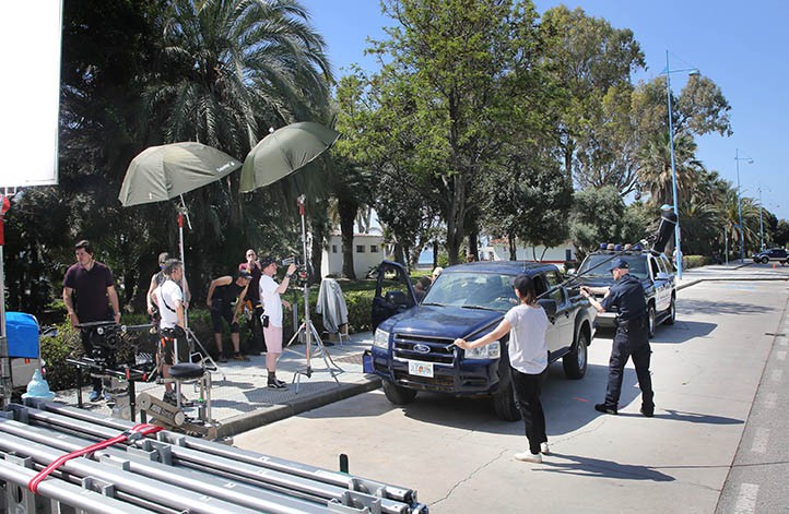 Marbella acoge el rodaje de series como la británica "Living the dream"