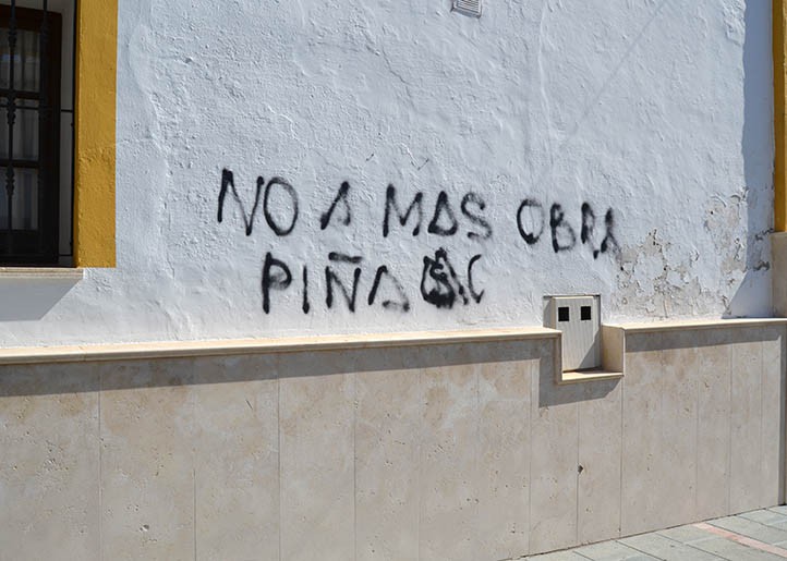 Piña da otro bandazo y ante la presión retrasa las obras en la calle Pizarro