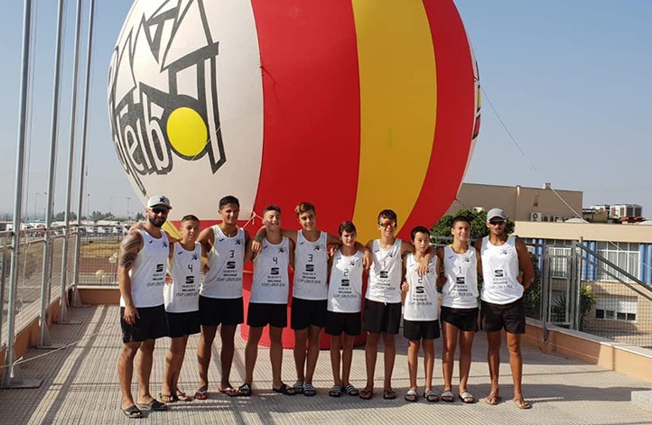 Un histórico Costa del Voley brilla en el Campeonato de España infantil