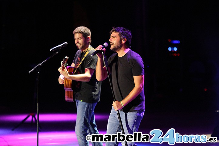La sencillez de Estopa conquista Marbella en su regreso a Starlite