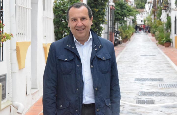 Ruiz Espejo: "Queremos impulsar otro nuevo centro de salud en Marbella" 