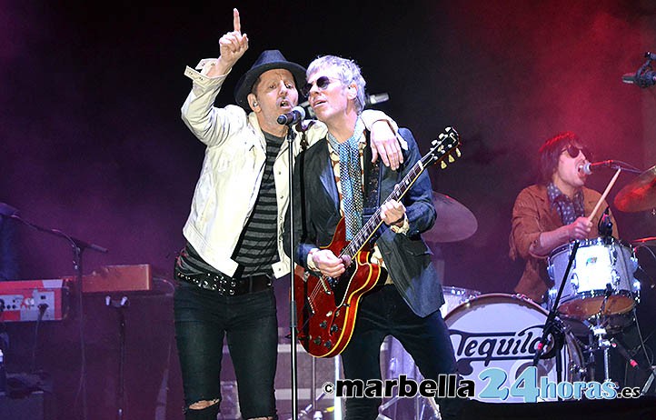 Tequila pone a bailar a Marbella en el primer concierto de la Feria