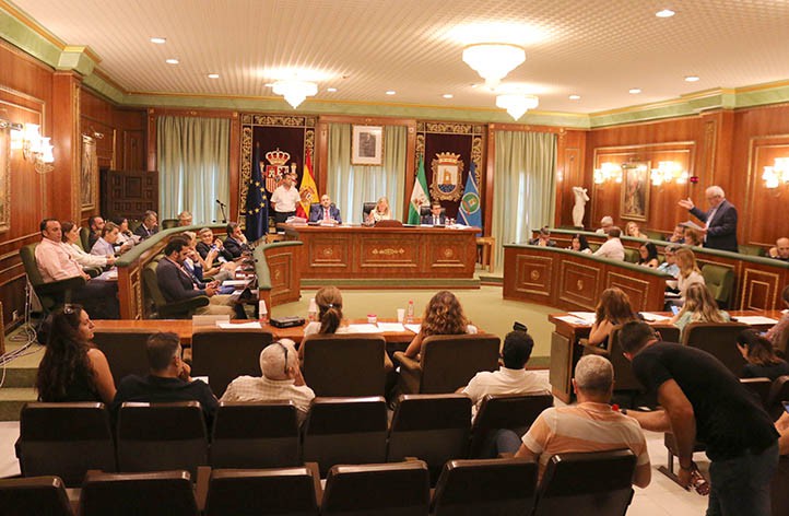 Marbella pide a la Junta soluciones a las deficiencias del CEIP Miguel Hernández