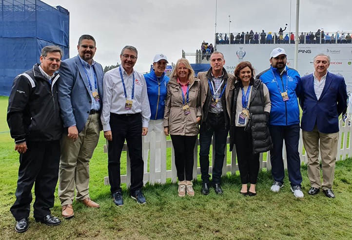 Ángeles Muñoz se va a Escocia a apoyar la candidatura de la Solheim 2023