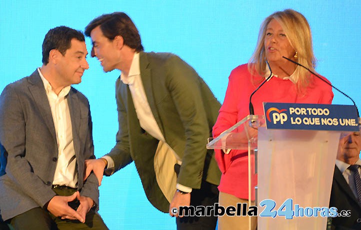 Ángeles Muñoz insulta e imita a Pedro Sánchez en un mitin en Marbella
